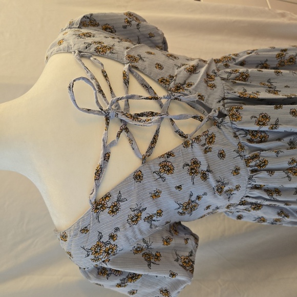 Urban Outfitters Peasant Floral Lace-Trimmed Mini Dress Blue Size Small - Picture 6 of 11